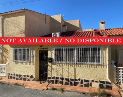LJ00133 – A charming 2 Bedroom 1 bathroom refurbished “Rosita” in an excellent location, located in Parque Manzanares  (Sleeps 2 – 4).